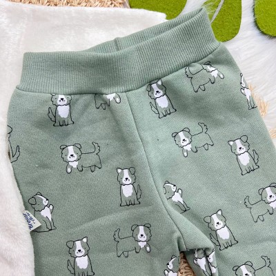 Conj. Jaqueta de Plush Woof for You e Calça de Moletom - Off White e Verde